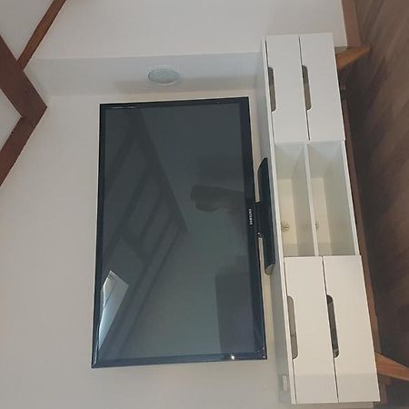 Apartment Azaleja Sali Eksteriør billede